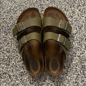 Leather Birkenstock’s